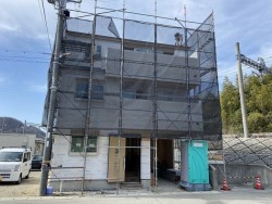 ■谷上駅徒歩13分　駅まで平坦です。
■LDK18.7帖　床暖房あり
■シューズクローゼット・ロフトあり