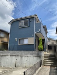 2021年7月室内リフォーム済み！鈴蘭台駅徒歩7分！駐車場2台並列可！平成19年1月建築！徒歩圏内にクリニックや銀行やスーパーなど多数有！即入居可能！