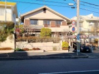 南向き！　日当たり良好！　
北鈴蘭台駅徒歩１３分・神戸中央病院まで約210ｍ