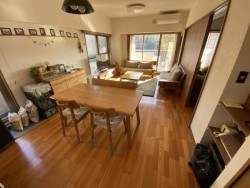 ■専有面積91.30平方メートル　４LDK
■エレベーター停止階　南東角部屋
■2017年12月リノベーション工事施工