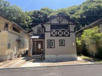 ◆室内外リフォーム完了
◆外壁屋根塗装済
◆平成12年8月建築
◆東急建設のお家
◆2×4工法のお家
◆北鈴蘭台駅徒歩19分
◆三ノ宮駅までバス33分
◆駐車スペース2台分有