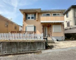 住友不動産の注文建築の家! 駐車3台可! 南向き! 全居室収納あり!