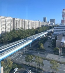 神戸市一円でお部屋を探すなら不動産情報満載のセンチュリー21ハウジング流通 ●ここがポイント！エレベーター停止階
●明るい南西向き
◆「中公園駅」徒歩４分
●買い物・小中学校・銀行・駅などが揃った住環境
●クリニックやドラッグストア徒歩４分