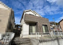 南向き！　日当たり・通風良好！　駐車３台可！　浴室暖房乾燥機・食洗機あり！