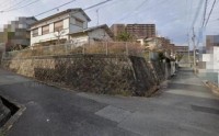 建築条件なし土地！　お好きな工務店・ハウスメーカーできます！　北東角地！　土地面積約１０２坪！