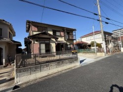 ●高低差無し
●鈴蘭台駅徒歩10分
●駐車場2台分以上
●南向き
●前面道路6m