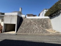 建築条件なし土地！　お好きな工務店・ハウスメーカーで建築できます！　現況更地！　約５５坪！