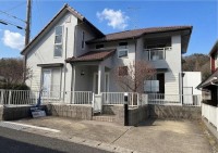 ■2026年3月リフォーム済戸建
■角地の敷地 カースペース2台