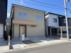 神戸市一円でお部屋を探すなら不動産情報満載のセンチュリー21ハウジング流通 ◆大池駅徒歩約11分
◆令和4年4月建築
◆設備充実
◆駐車場並列３台有