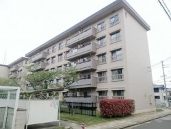 神戸市一円でお部屋を探すなら不動産情報満載のセンチュリー21ハウジング流通 南向きで日当たり良好！　２階部分！　神戸電鉄「岡場」駅徒歩１７分！　全居室収納あり！