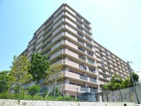 オーナーチェンジ物件！　９階部分！　南向き！　日当たり良好！　全居室収納あり！