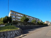 2017年7月リノベーション実施!床は無垢材のフローリング!壁は珪藻土!建具は杉を使用!照明器具付!駐車場月額3000円!駐車場2台目利用可!全窓ペアガラス!
